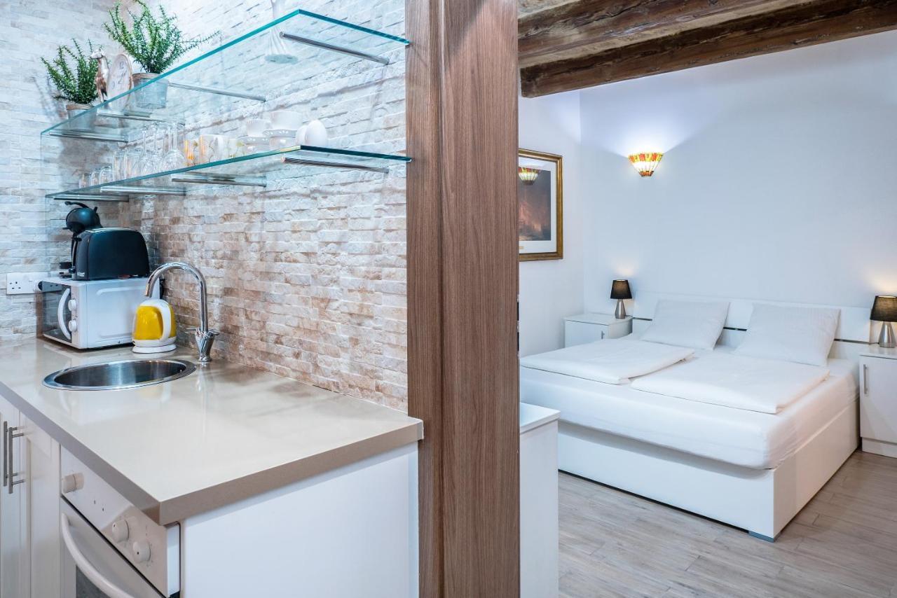 Valletta Main Street Apartment Deluxe المظهر الخارجي الصورة
