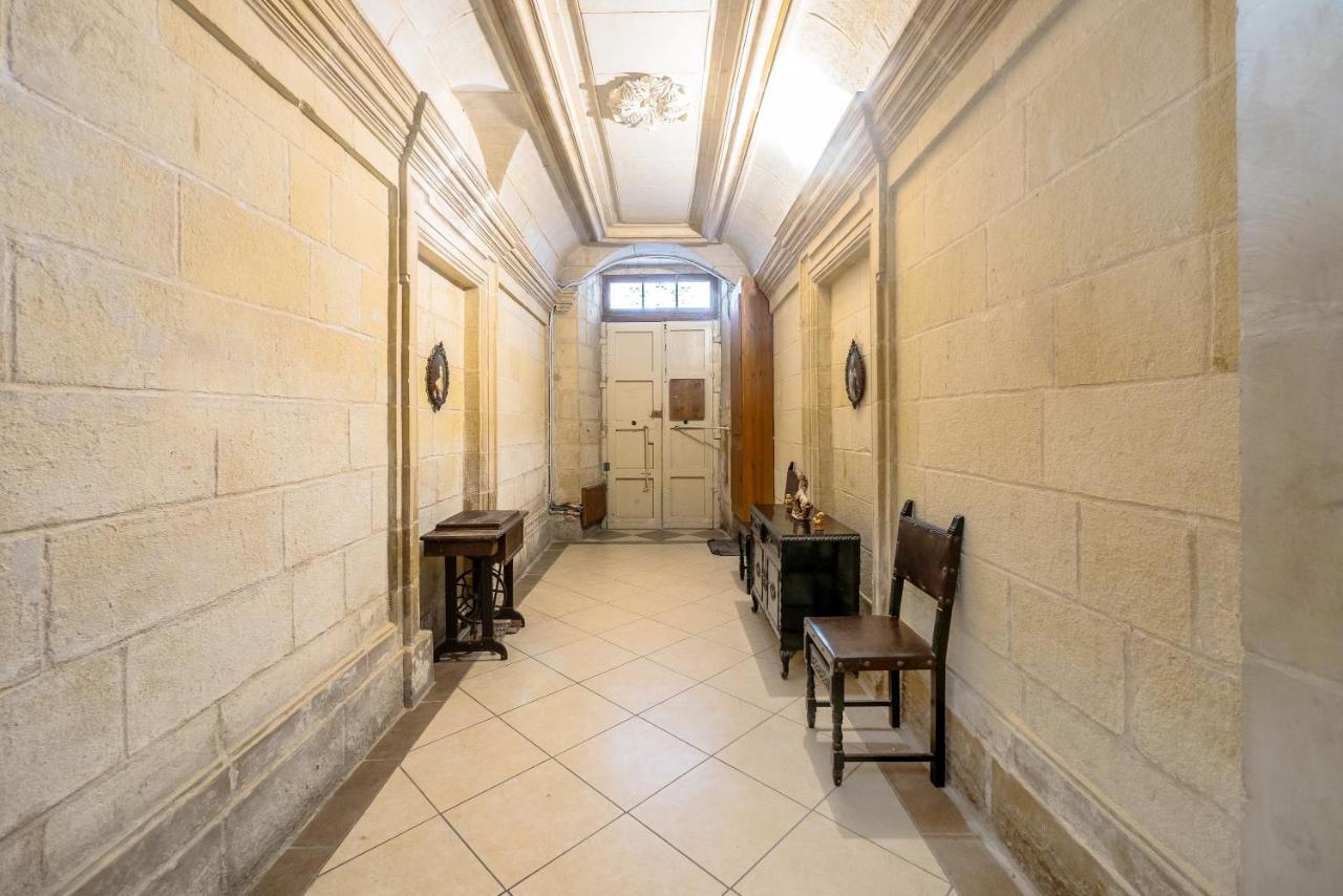 Valletta Main Street Apartment Deluxe المظهر الخارجي الصورة