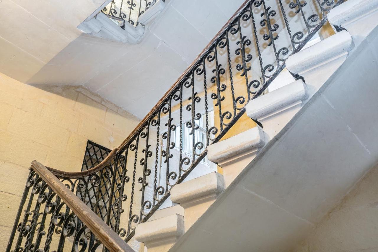 Valletta Main Street Apartment Deluxe المظهر الخارجي الصورة